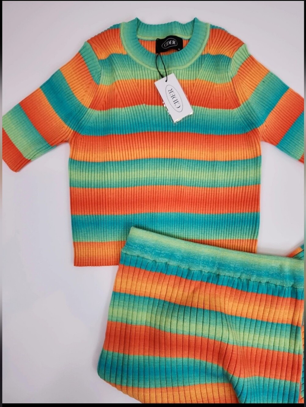 NWT Cider Stripped 2 piece sweater set